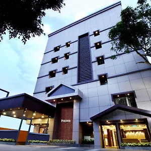 Hotel Prayana, Kochi